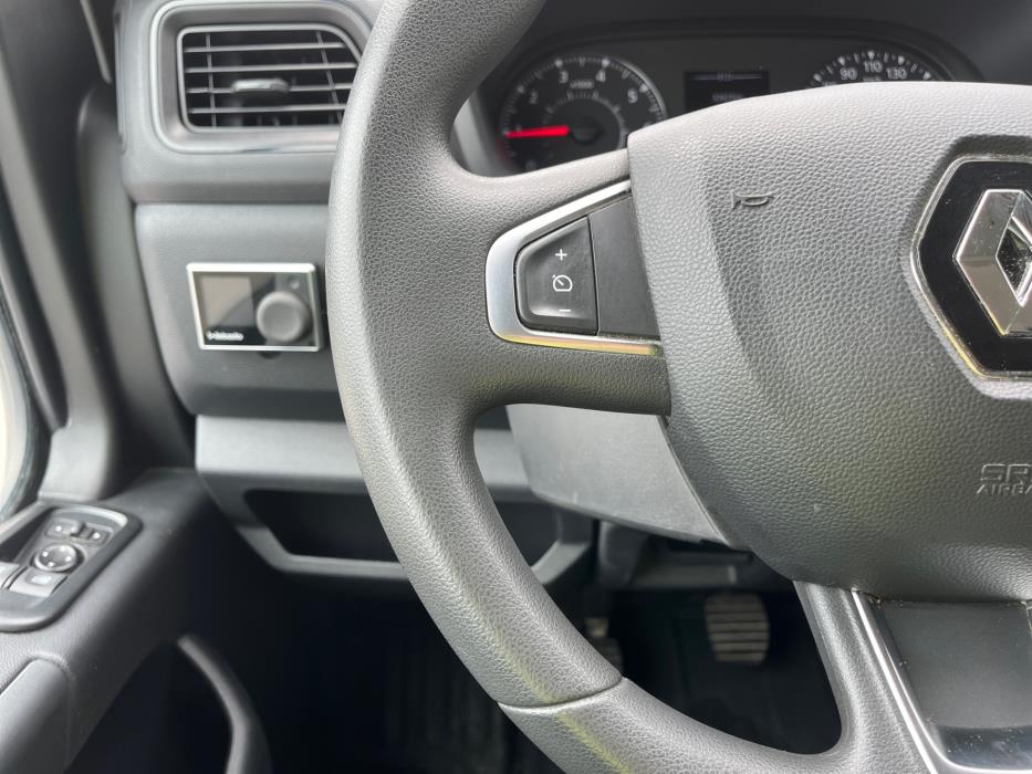 RENAULT Master 2023