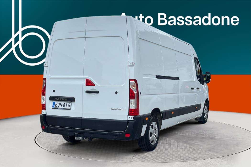 RENAULT Master 2023
