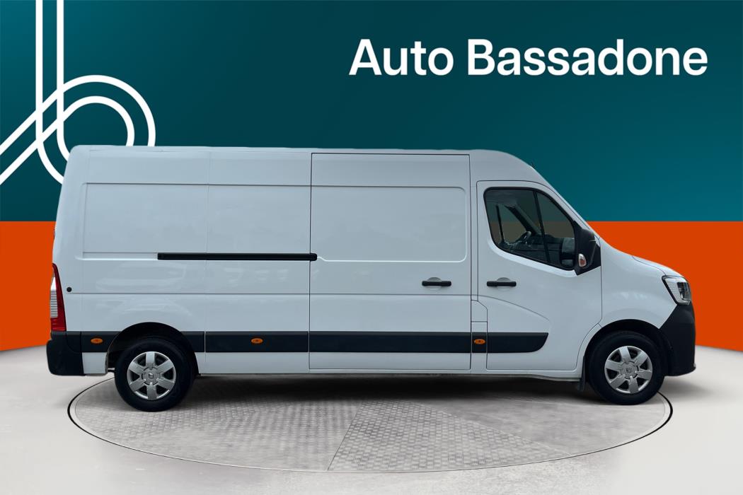 RENAULT Master 2023