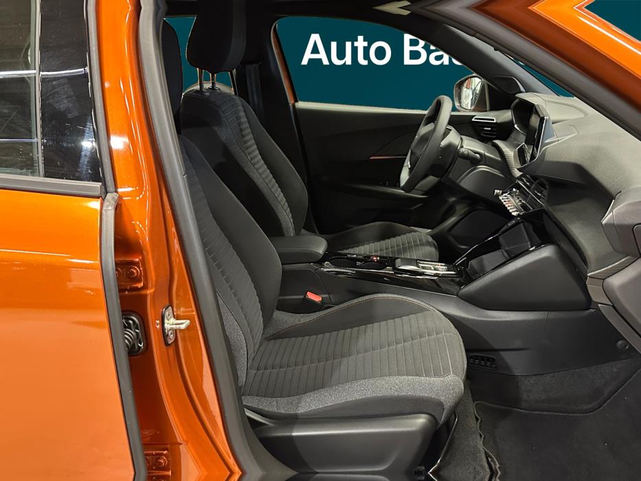 Peugeot e-2008 2023