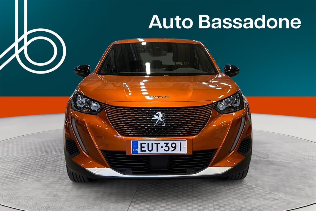 Peugeot e-2008 2023