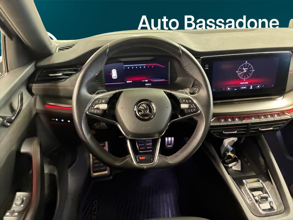 SKODA Octavia 2021