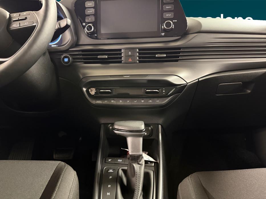 HYUNDAI i20 Hatchback 2023