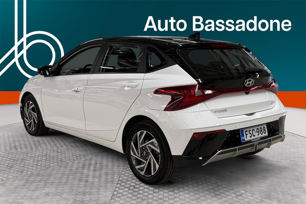 HYUNDAI i20 Hatchback 2023