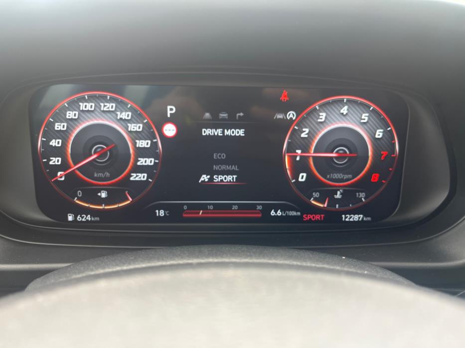 HYUNDAI i20 Hatchback 2025