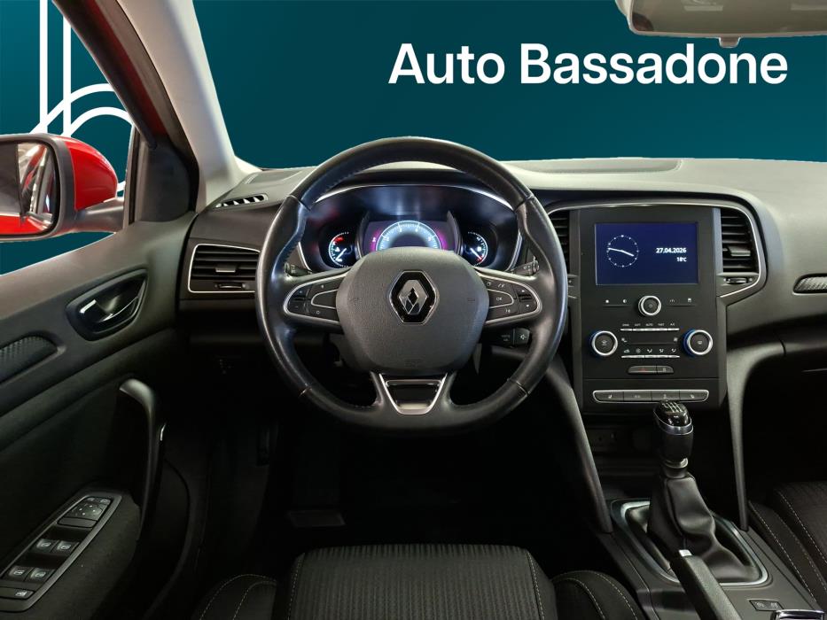 RENAULT Megane 2019