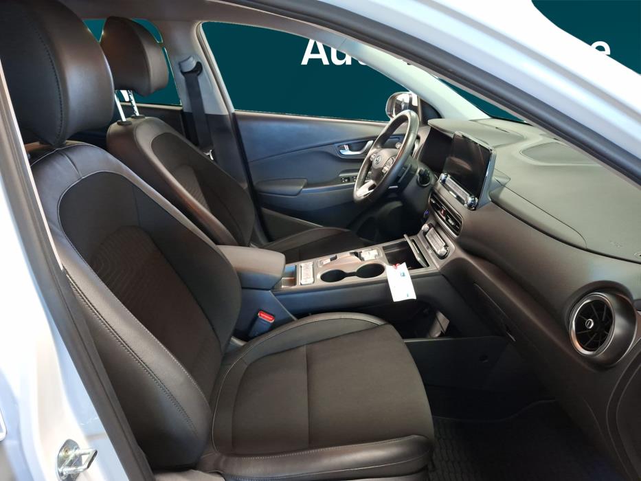 HYUNDAI KONA 2021