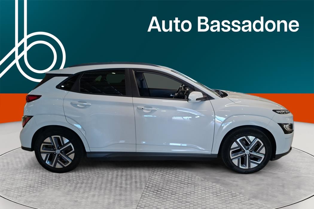 HYUNDAI KONA 2021