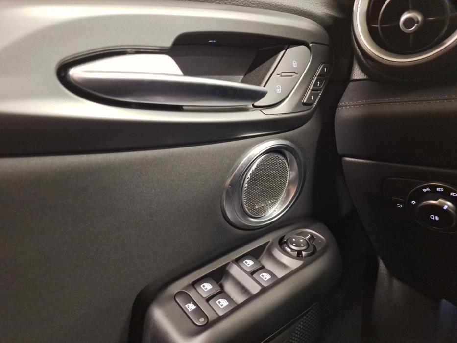 Alfa Romeo Tonale 2024