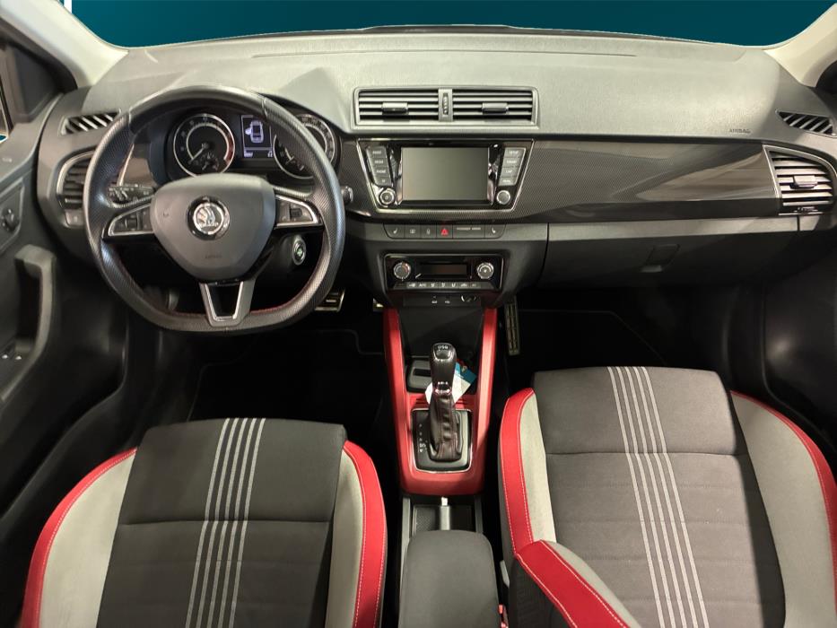SKODA Fabia 2016