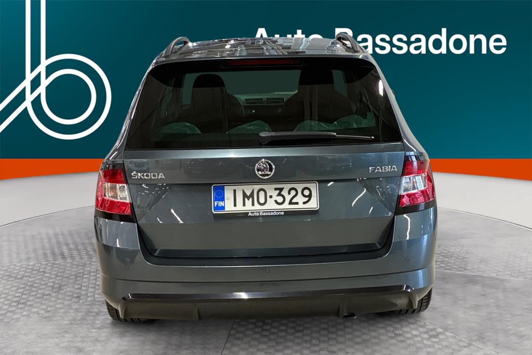 SKODA Fabia 2016