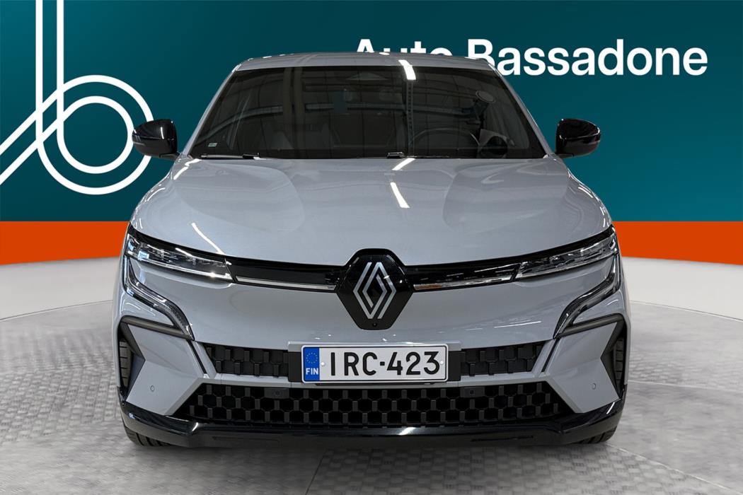 RENAULT Megane 2023