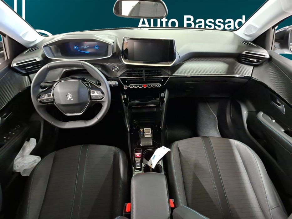 PEUGEOT e-208 2023