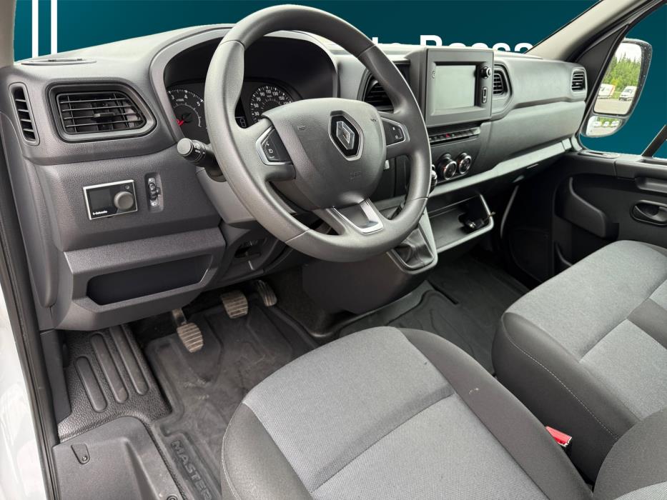 RENAULT Master 2023