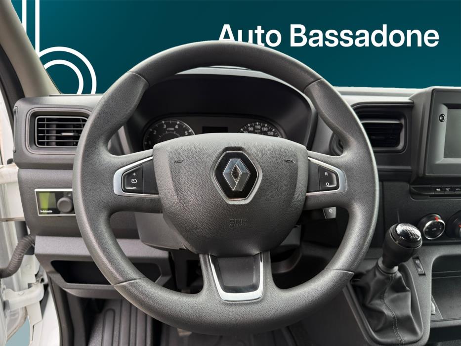 RENAULT Master 2023