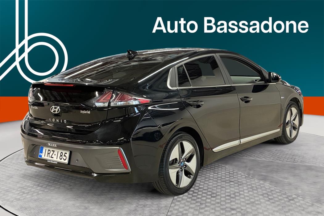 Hyundai IONIQ hybrid 2020