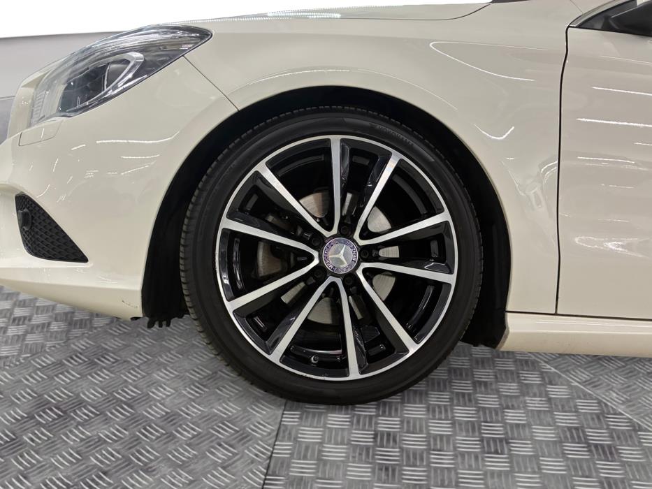 MERCEDES-BENZ CLA 2016