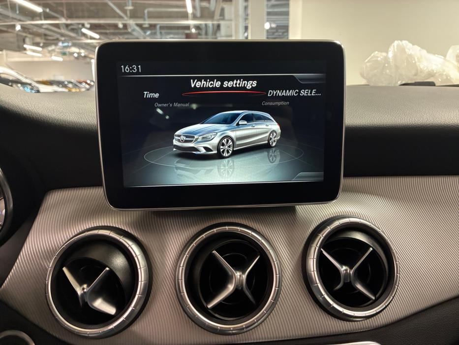 MERCEDES-BENZ CLA 2016