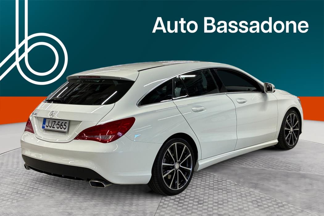 MERCEDES-BENZ CLA 2016