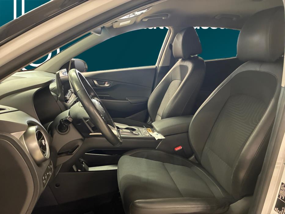 HYUNDAI KONA 2021