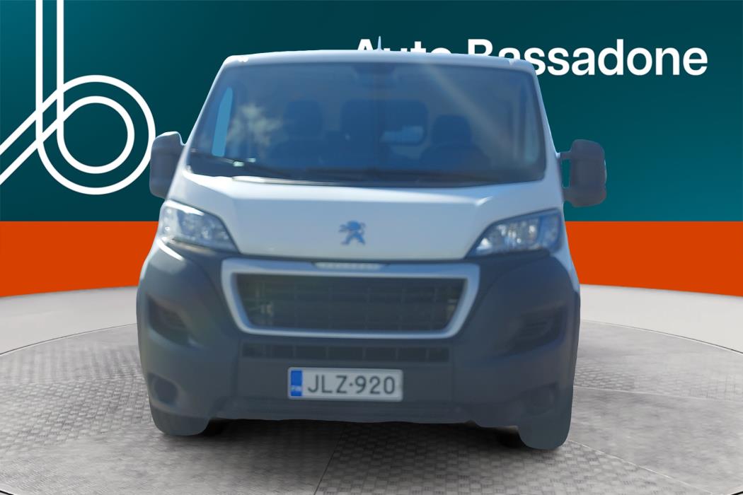 PEUGEOT Boxer 2021