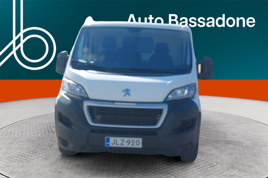PEUGEOT Boxer 2021