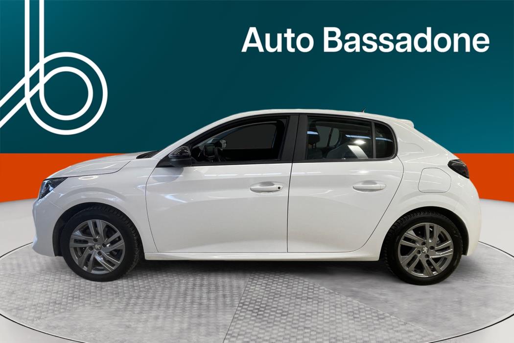 PEUGEOT 208 2022
