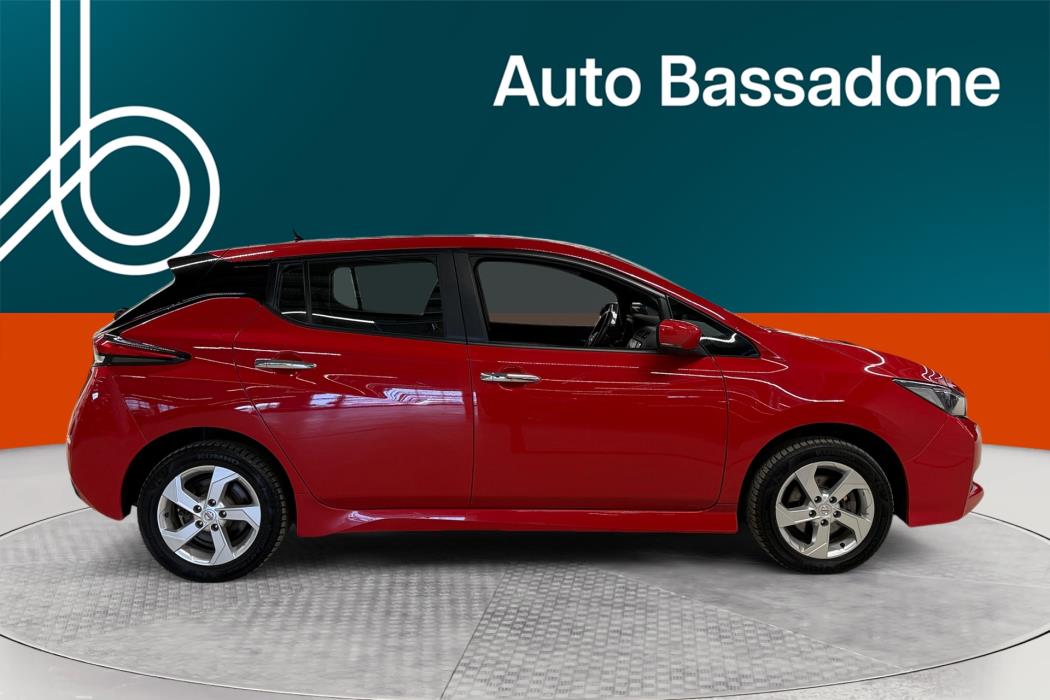 NISSAN Leaf 2021