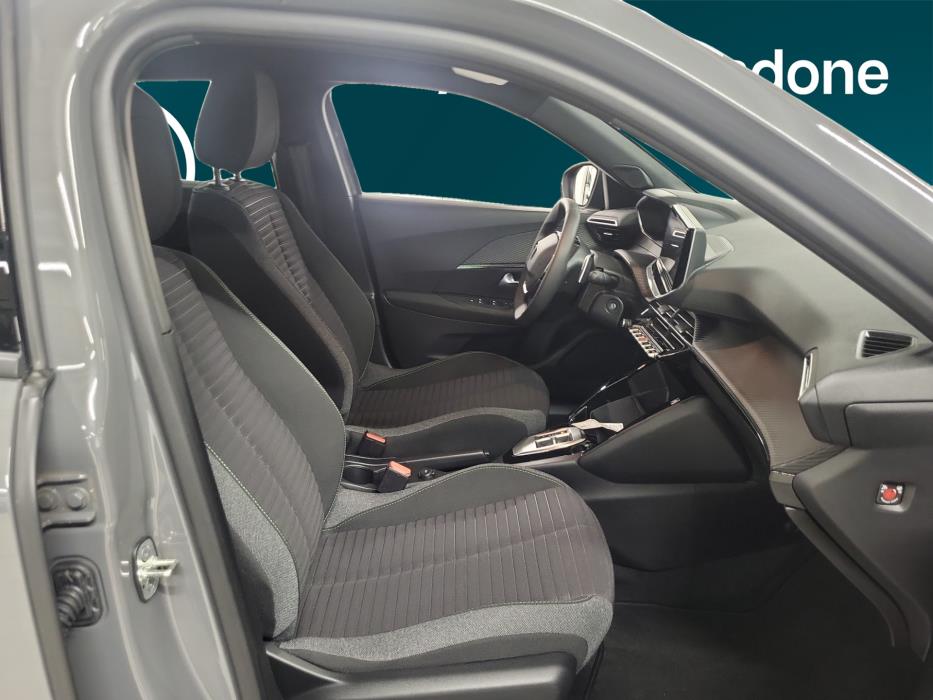 PEUGEOT 2008 2024