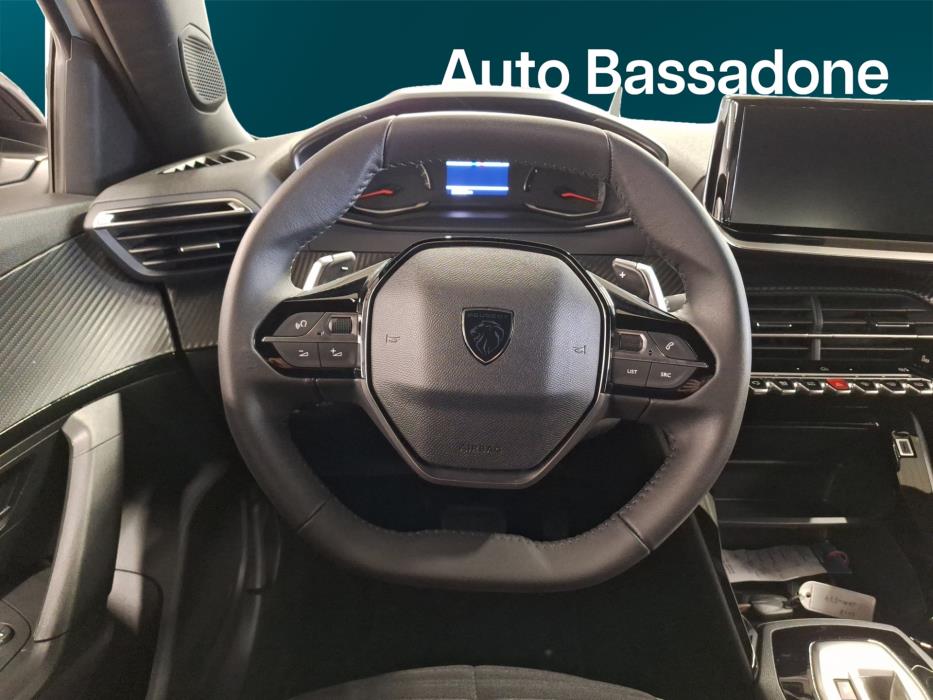 PEUGEOT 2008 2024