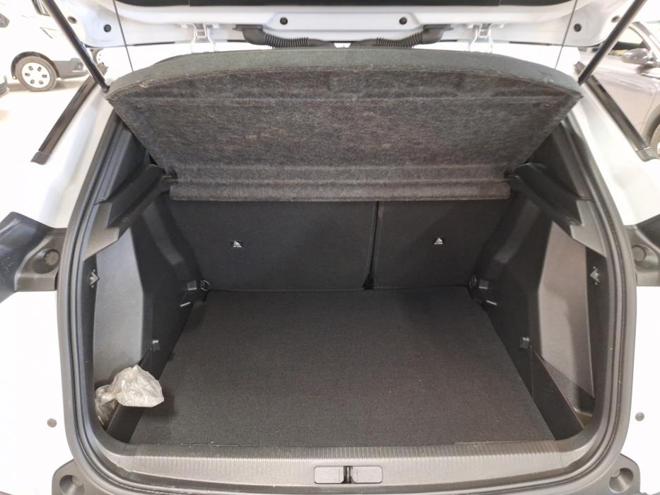 PEUGEOT 2008 2024