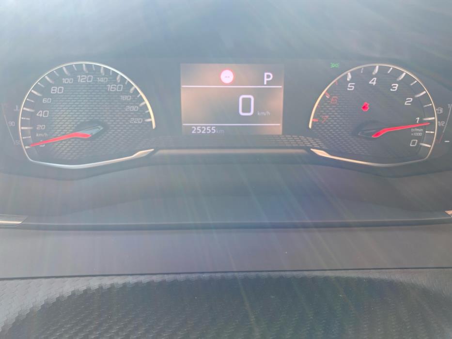 PEUGEOT 2008 2024