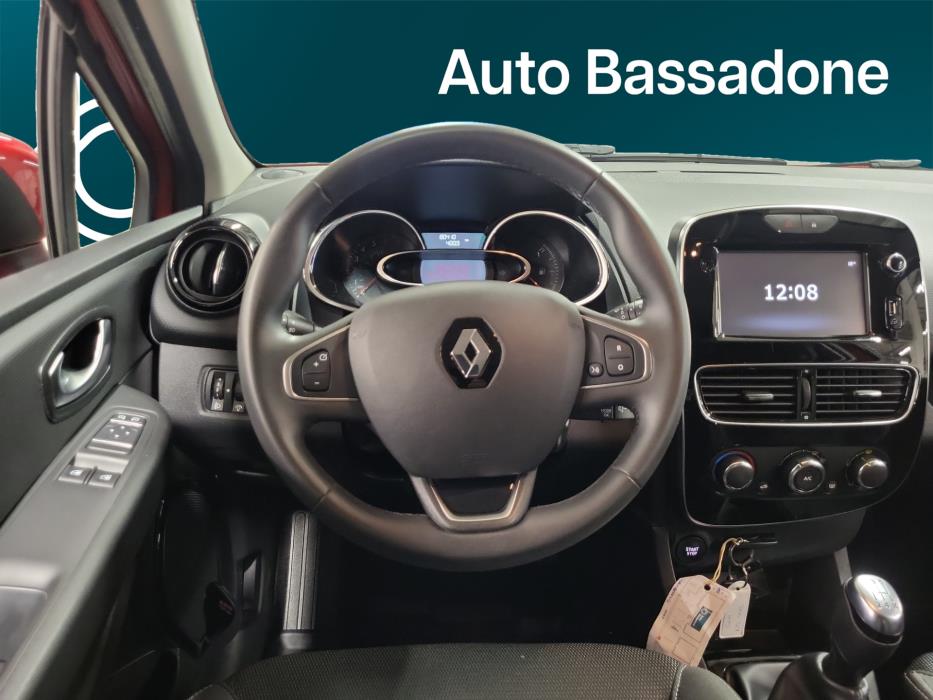 RENAULT Clio 2018