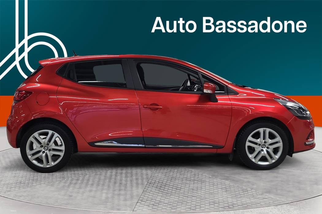 RENAULT Clio 2018