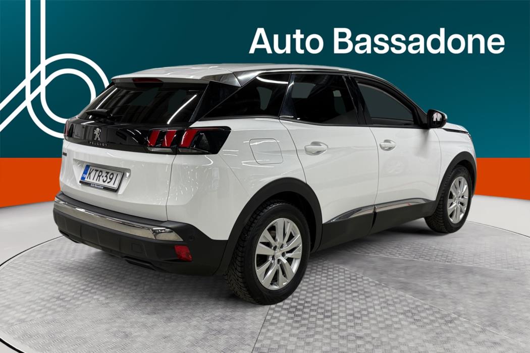 PEUGEOT 3008 2019