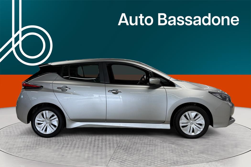 NISSAN Leaf 2021
