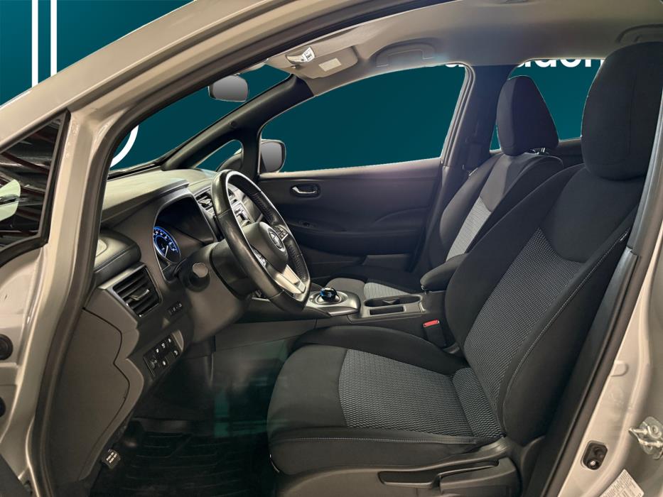 NISSAN Leaf 2021