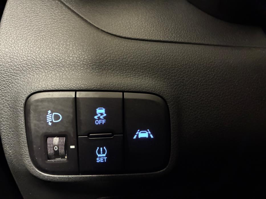 HYUNDAI I10 2023