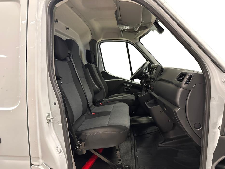 RENAULT Master 2023