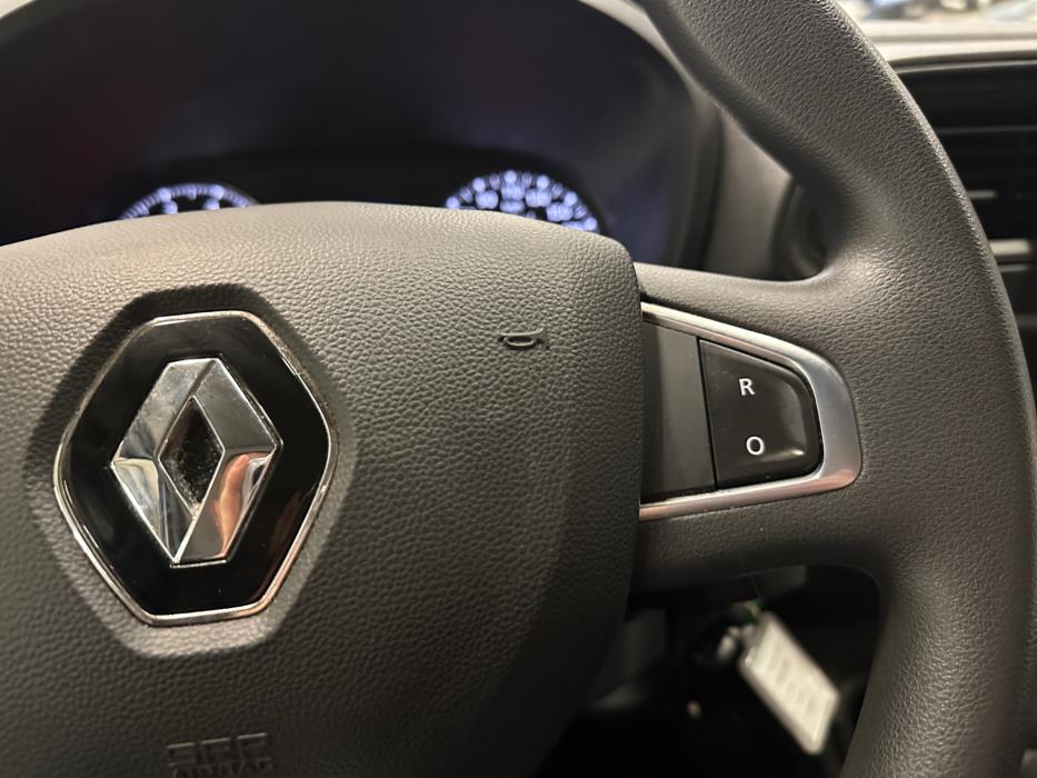 RENAULT Master 2023