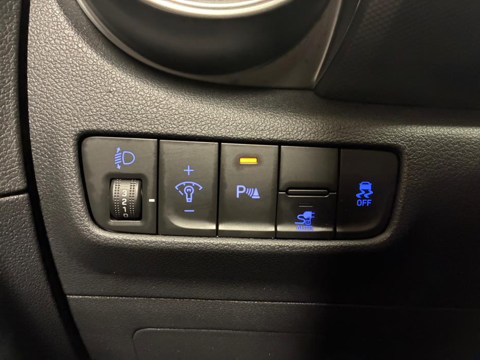 HYUNDAI Kona 2023