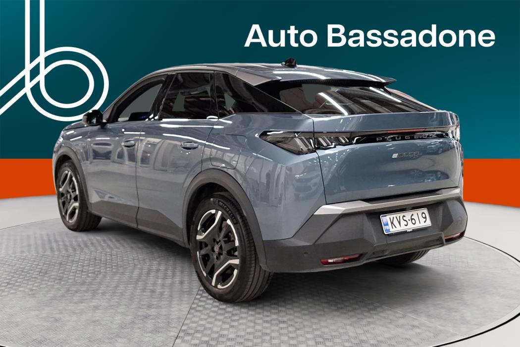 PEUGEOT E-3008 2024