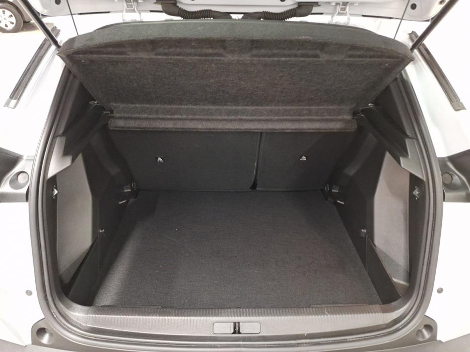 PEUGEOT 2008 2024