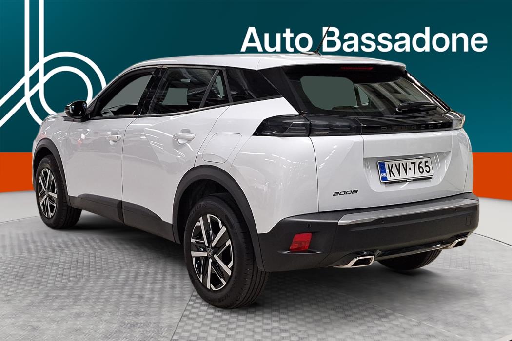 PEUGEOT 2008 2024