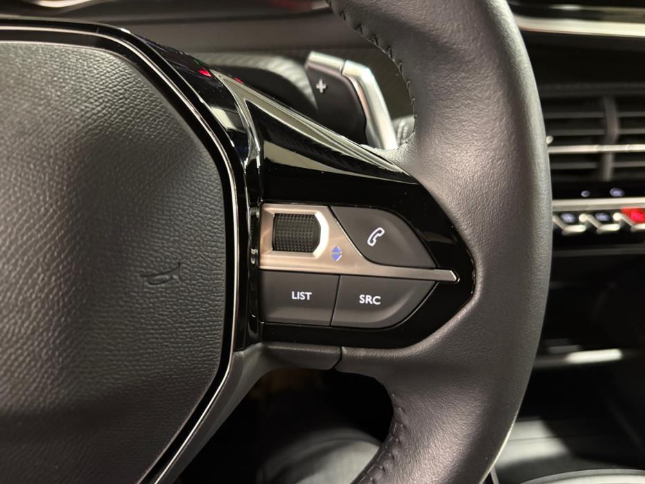 PEUGEOT 2008 2024