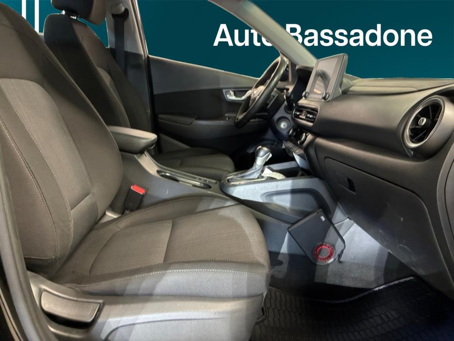 HYUNDAI KONA 2021
