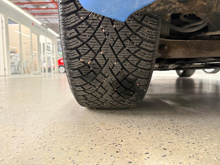 MERCEDES-BENZ A 2016