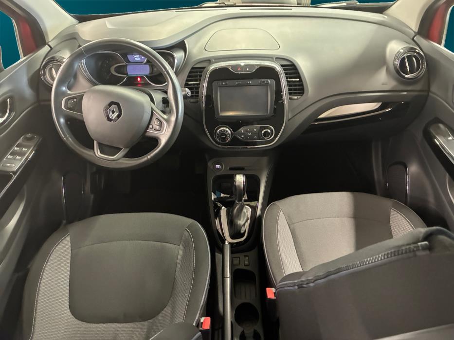 RENAULT Captur 2016