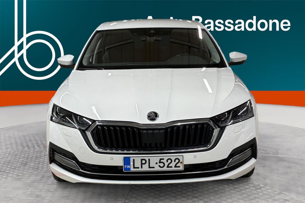 SKODA Octavia 2021