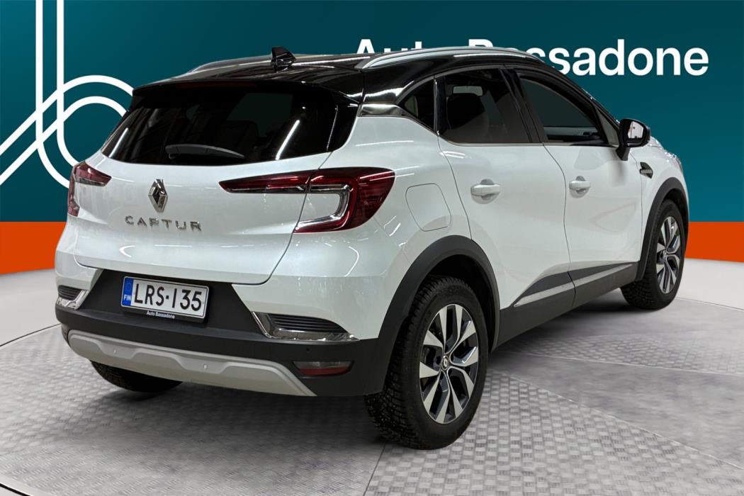 RENAULT Captur 2022